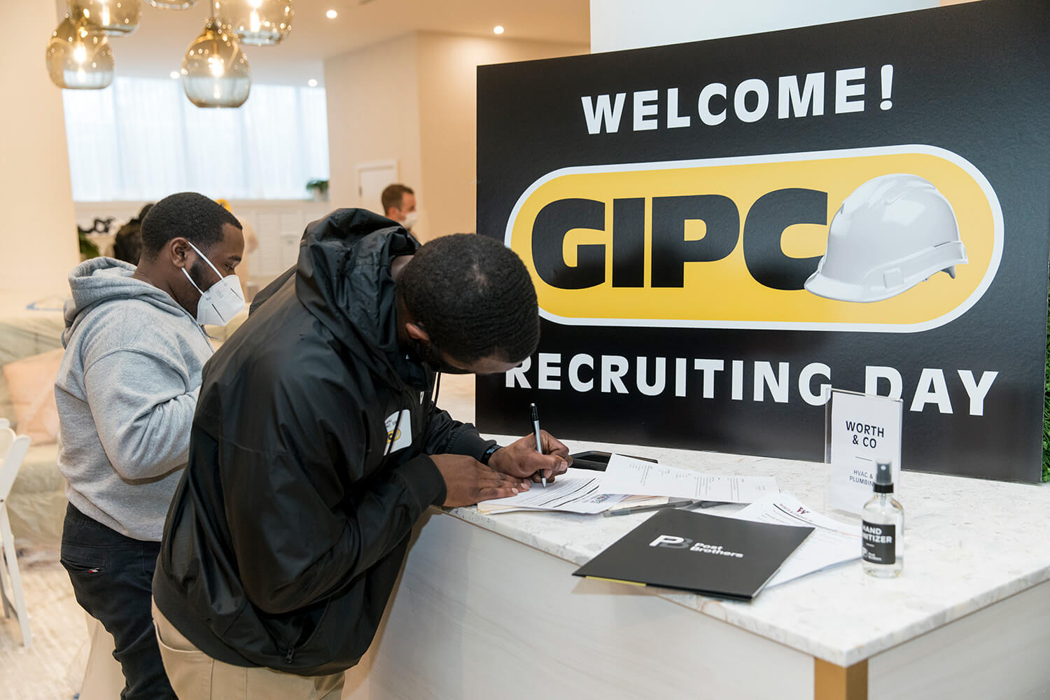 GIPC Recruiting Day People Signing Up